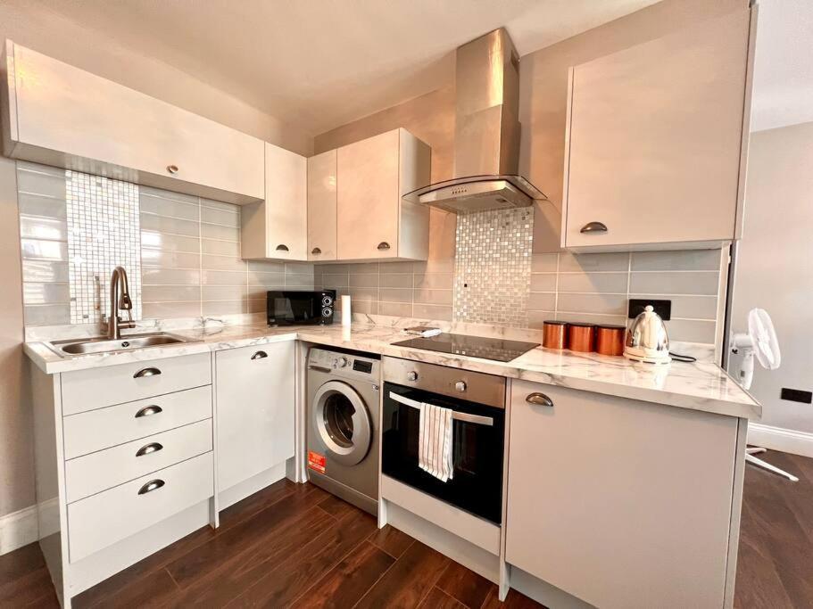 Lovely Studio Close To Brighton Station Экстерьер фото
