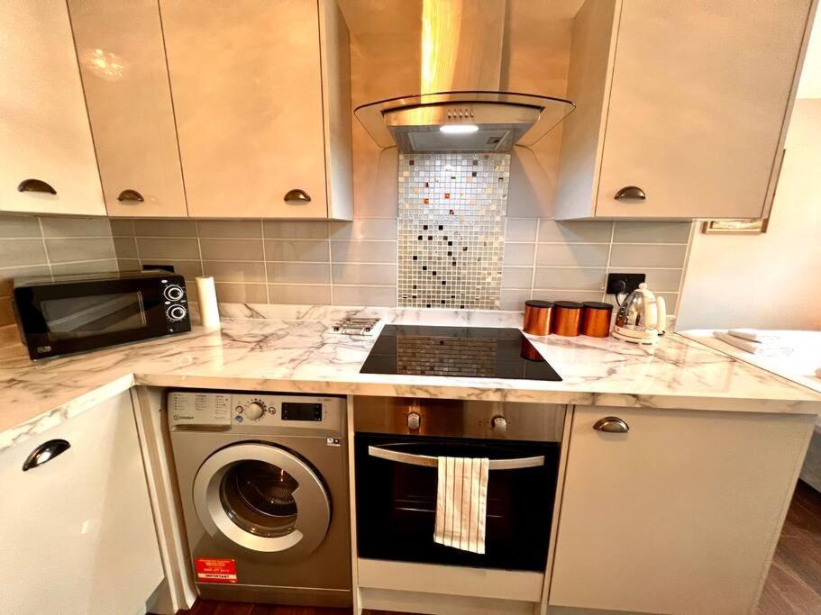 Lovely Studio Close To Brighton Station Экстерьер фото